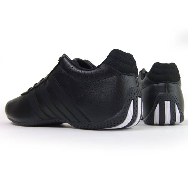 Кроссовки повседневные Adidas TRACKSTAR черные р-р. EUR39